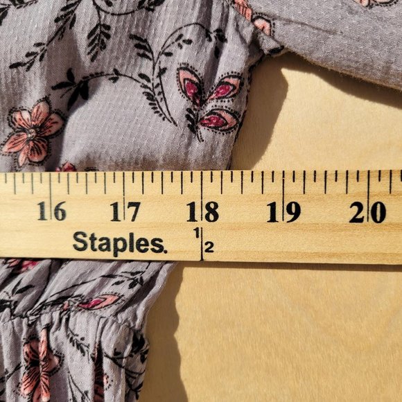 Torrid Floral Lace Blouse - Gray and Pink - Picture 7 of 15